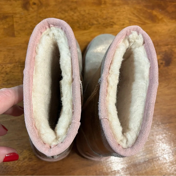 Ugg Pink Sparkle Classic boot size 4 girls - Picture 7 of 8